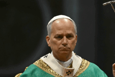 Papa León XIV critica trato a migrantes en EE UU y pide humanidad