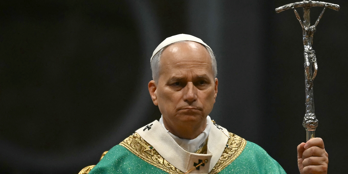 Papa León XIV critica trato a migrantes en EE UU y pide humanidad