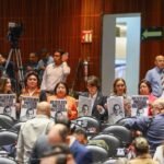 Noroña y Cuauhtémoc Blanco, acusados de violencia contra mujeres