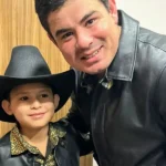 Alfredo Olivas invita a niño tamaulipeco en Plaza de Toros
