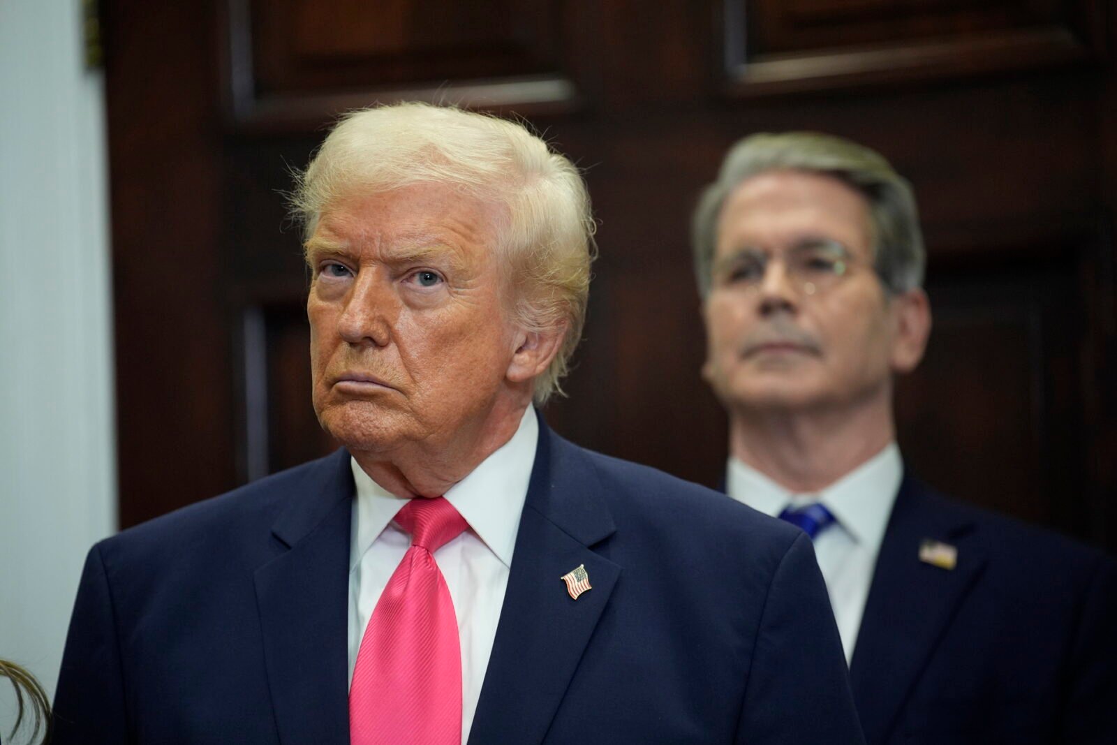 Trump plantea no renovar el T-MEC y buscar nuevo acuerdo comercial