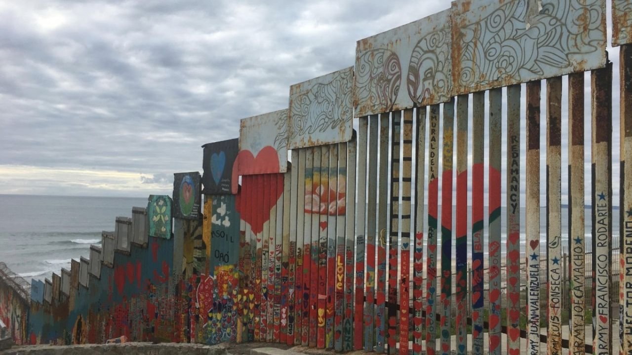 Patrulla Fronteriza detiene y deporta a migrantes irregulares en EU