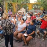 Victoria entrega despensas a familias vulnerables en Enfermeras