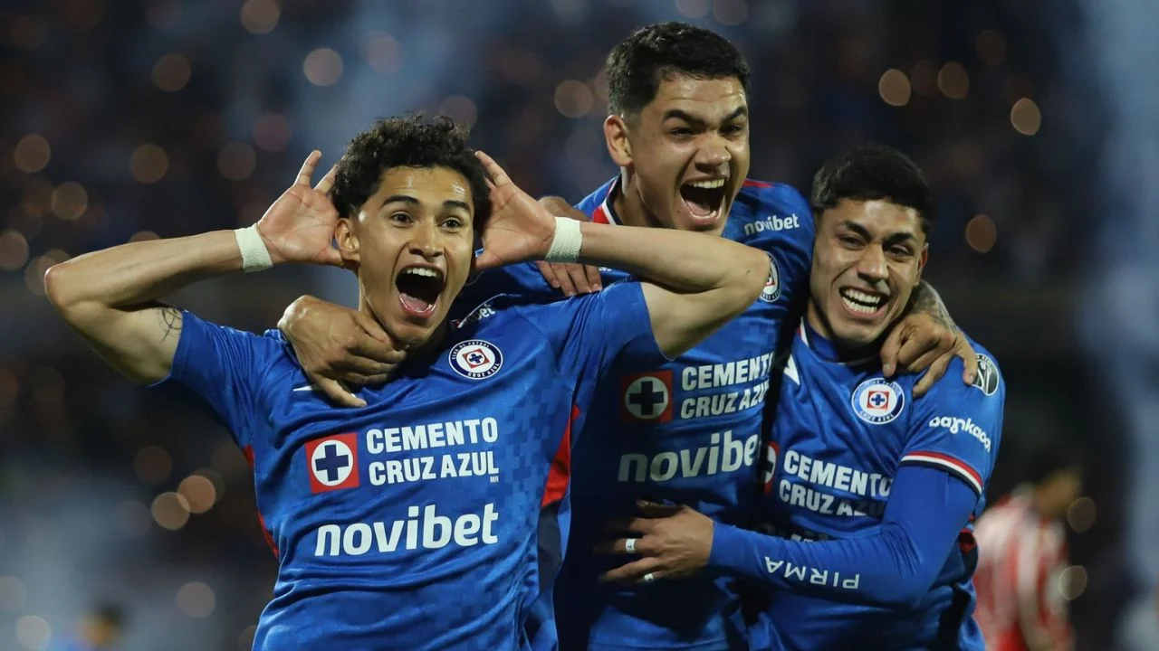 Cruz Azul vence a Guadalajara y jugará semifinal ante Tigres