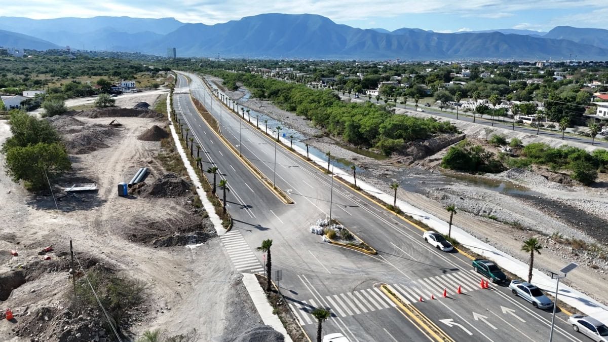 obras hidráulicas en el río San Marcos por prolongación de bulevar en Victoria
