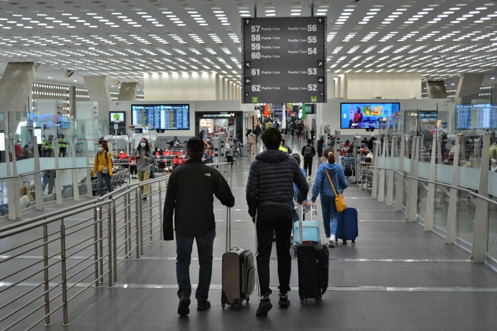 Decomisan kilo de fentanilo en AICM valuado en 20 mdd