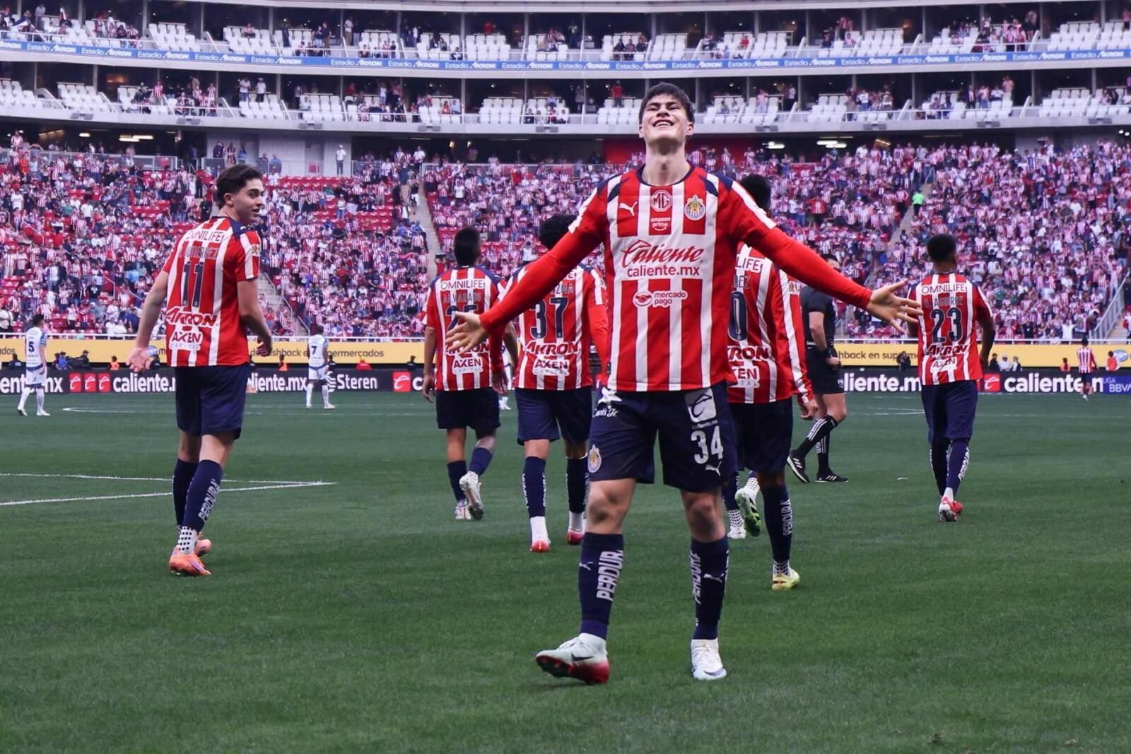 Chivas vence en debut del Clausura 2026; Cruz Azul cae ante León