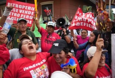 Congreso de Perú destituye al presidente interino José Jerí