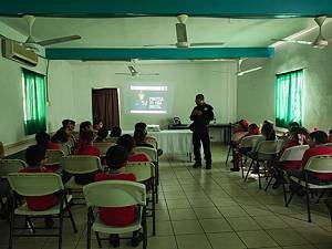 Guardia Cibernética orienta a niños sobre seguridad digital en Victoria