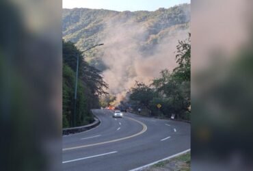 Ataque a Guardia Civil y bloqueos agravan violencia en Michoacán