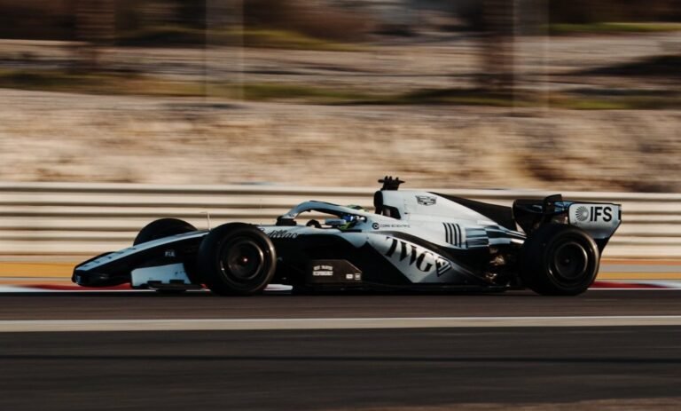 Leclerc lidera test de F1 en Bahréin; Checo Pérez es 16º