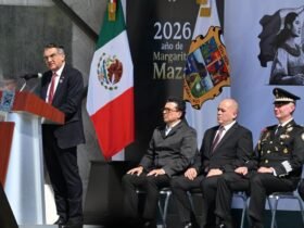 Eduardo Gattás y autoridades conmemoran el Día de la Bandera en Victoria