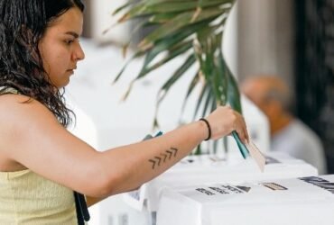 Sheinbaum propone eliminar listas plurinominales en reforma electoral