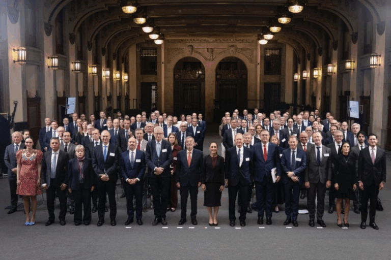 Sheinbaum recibe a empresas nórdicas para impulsar inversión en México