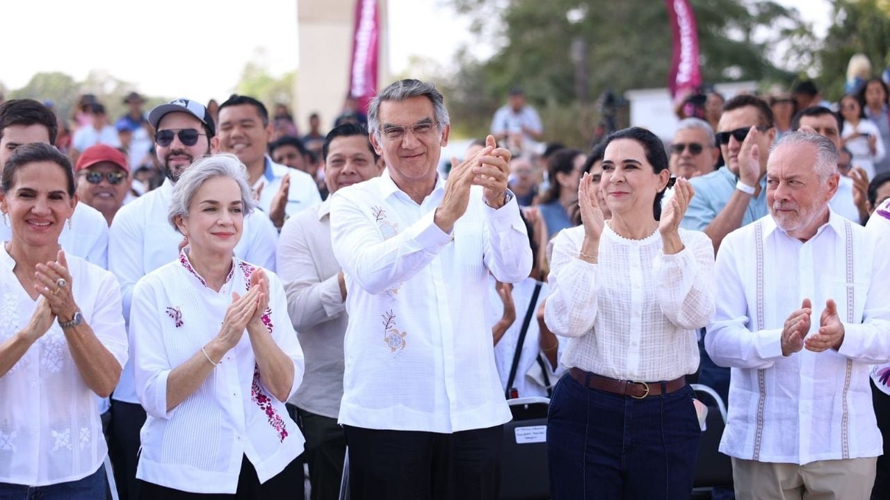 Reconocen labor de despicadoras de camarón en Tampico