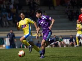 Ciudad de Lucena vence al Coria y consolida su liderato en Tercera