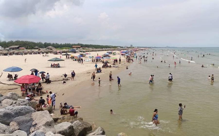 Miles disfrutan conciertos y actividades gratuitas en playas de Tamaulipas
