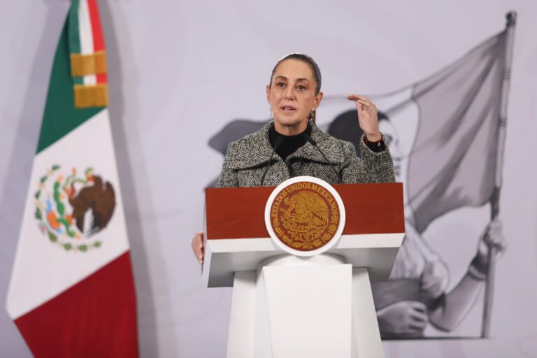 Sheinbaum exige a embajador de EU respeto a soberanía de México