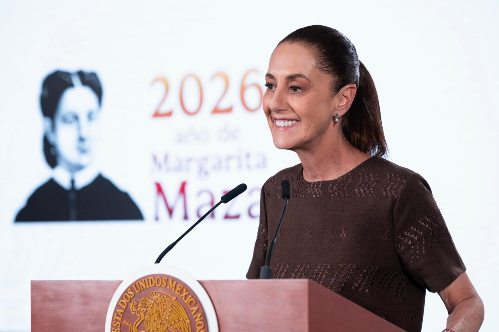 Sheinbaum exige a embajador de EE UU no intervenir en México