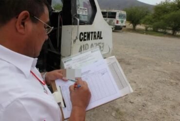 Retiran microbuses irregulares en Ciudad Victoria, Tamaulipas