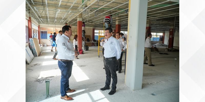 Rector de la UAT supervisa modernización de Facultad de Derecho