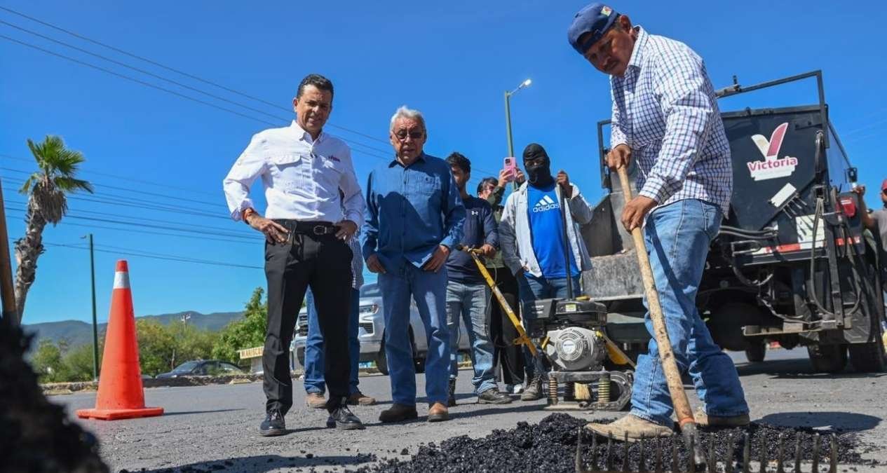 Ciudad Victoria avanza en bacheo y pavimentación de vialidades