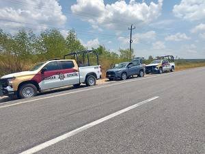 Guardia Estatal auxilia a conductor en la carretera Victoria-Matamoros
