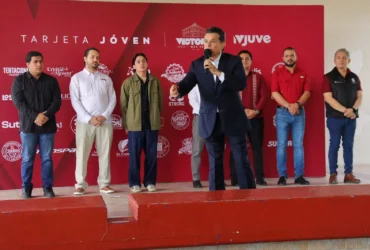 Ciudad Victoria otorga 800 tarjetas IVJUVE a estudiantes para ahorro