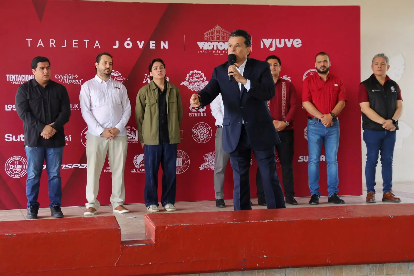 Ciudad Victoria otorga 800 tarjetas IVJUVE a estudiantes para ahorro