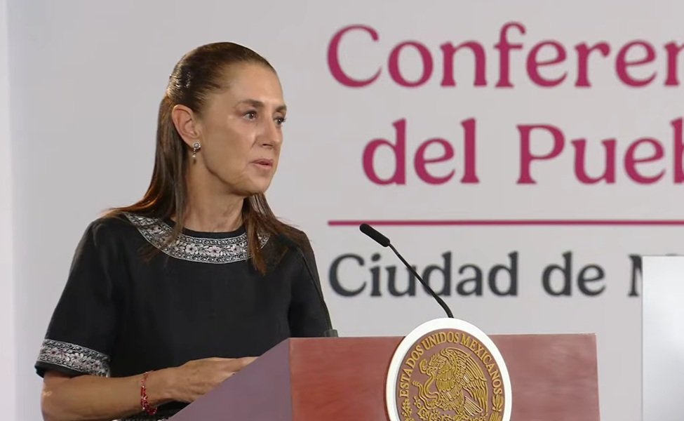 Sheinbaum pide apoyo sindical al IMSS tras alza salarial de 8%